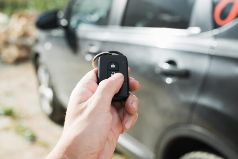 What are the Components of a Car Alarm System?